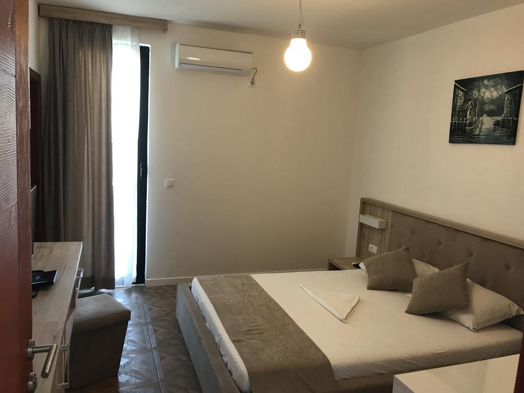 Apartments Stanaj Ulcinj Buitenkant foto